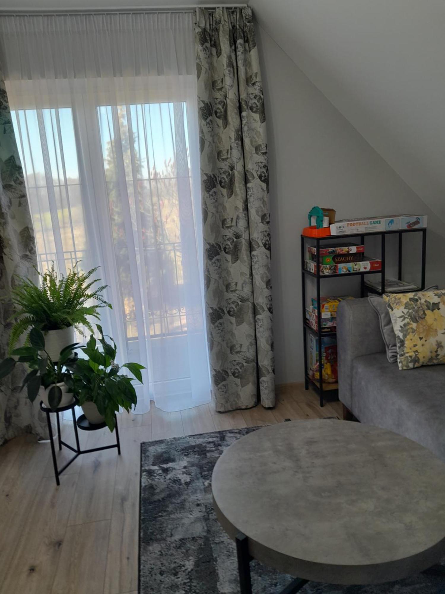 פז'מיסל Domek Pod Brzozami Z Jacuzzi ,Grillem I Tarasem מראה חיצוני תמונה
